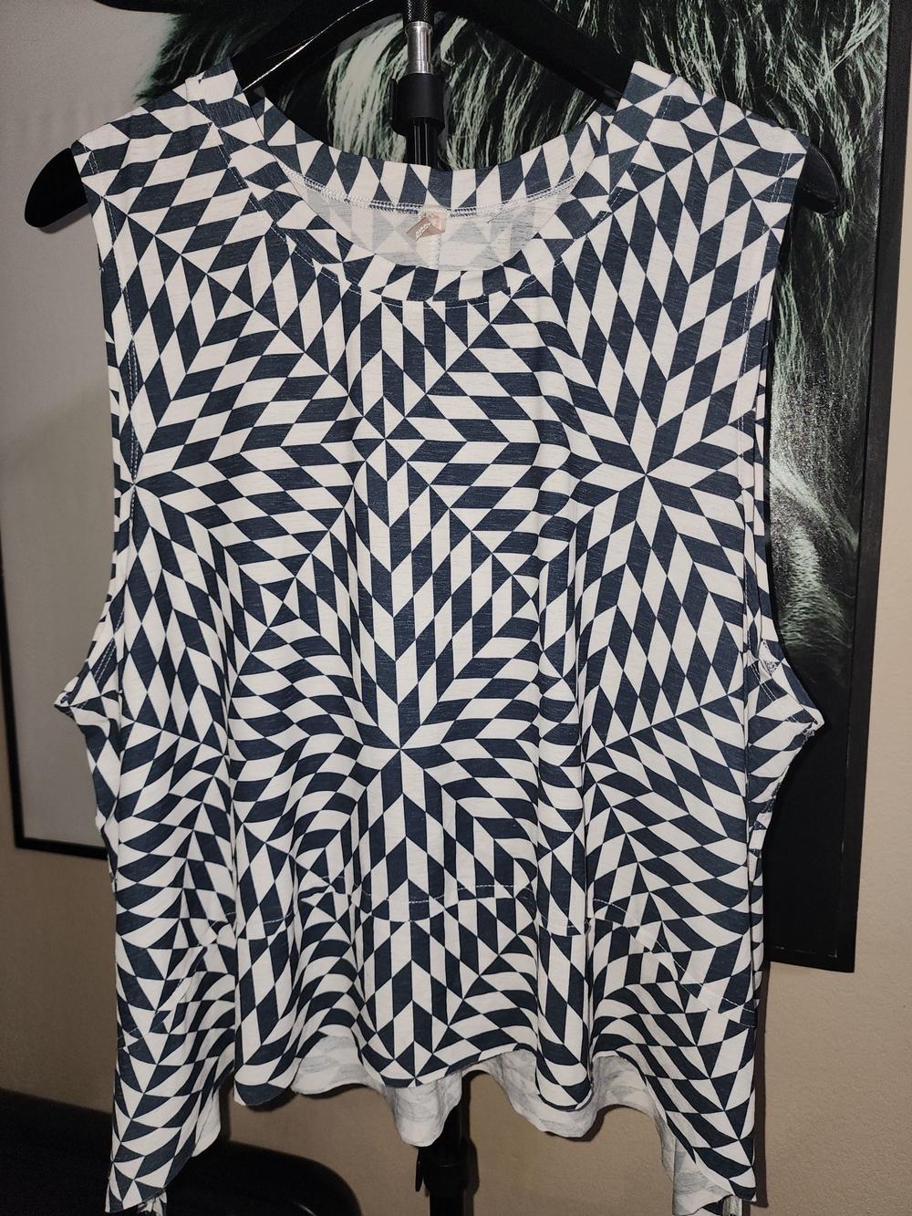 FP Movement By Free People Navy & White Optical Geo Sleeveless Tank